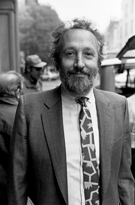  Andrea Branzi